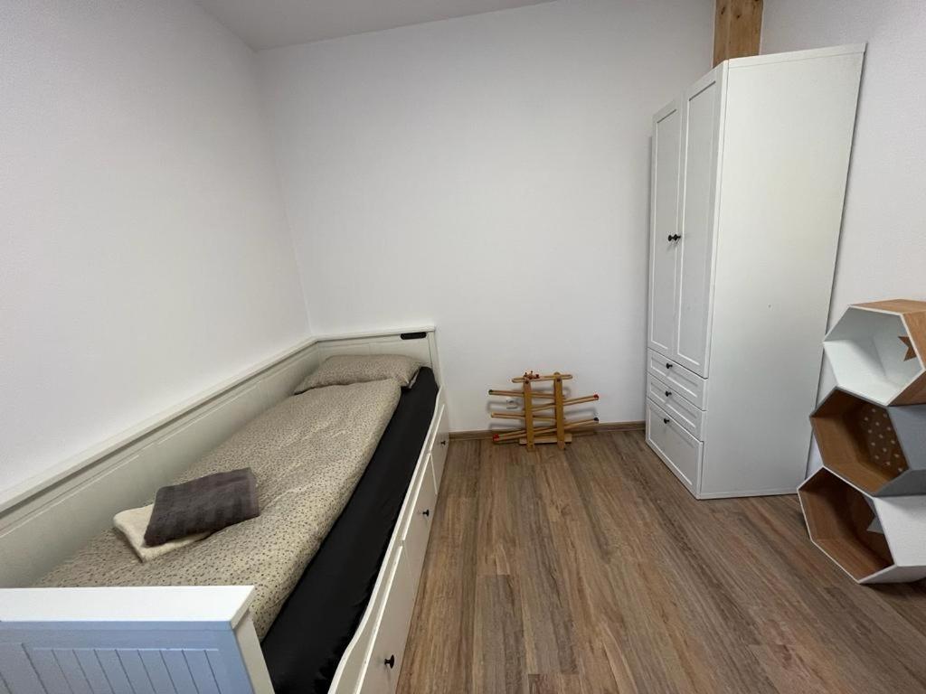 Apartmany Tobias Besiny Exterior photo